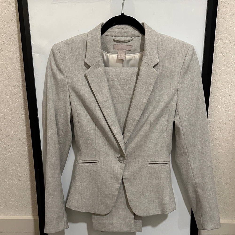 Light Gray Blazer Jacket and Pants Set